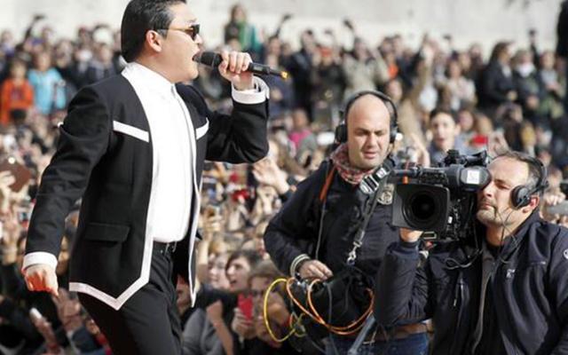 深扒“鸟叔”黑历史：从火遍全球到跌下神坛，一步踏错终身错