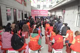 榆林市横山区举行2021年重阳节“情暖夕阳·爱心敬老”慈善慰问活动图片