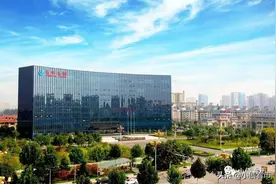 晨鸣纸业700亿负债蒙眼狂奔，盲目多元化后痛定思痛图片