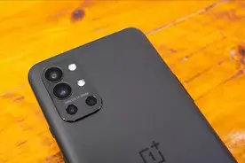 现在骁龙888、870 、865、865+，哪个比较实用稳定？图片