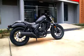 闻着臭吃起来香——近距离感受3.3万元的本田CM300图片