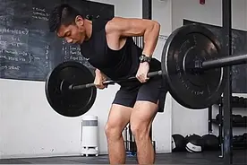 动作千好万好，有不足之处，了解杠铃划船动作细节，提升训练效率图片