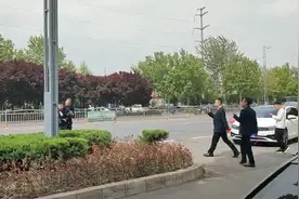 安阳大众4S店被质疑卖翻新车，记者采访遭工作人员辱骂和人身威胁图片