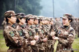 在部队当过班长的人都超“燃”，还记得当年的你吗？图片