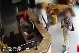 2015年一男子入室盗窃被抓，身份真假难辨，背后隐藏着什么秘密？图片