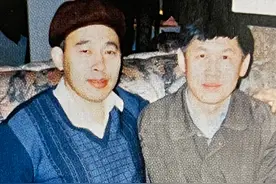 故事：中国专家赴俄接收潜艇要求验收，俄方急了：学生验收老师？图片