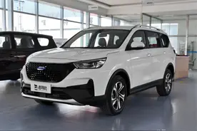 低价大7座，增压自动挡的大空间SUV，带你看长安欧尚科赛Pro图片