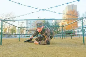 关注！多地出台优惠政策定向招录退役大学生士兵图片