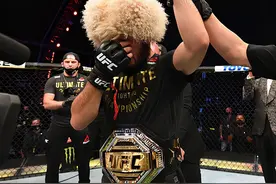 今晨，小鹰29连胜，挥泪退役图片