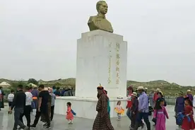 呼伦贝尔学院版《我和我的家乡》，原来我们都是这部影片的主角图片