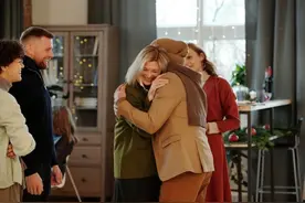 我，银行员工，揭秘银行正式员工一年的收入大概是多少？图片