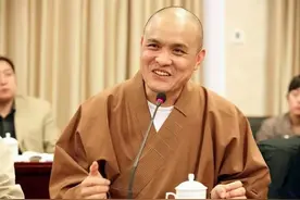 他39岁抛妻弃子出家，15年后因爱还俗，一幅画卖1012万图片