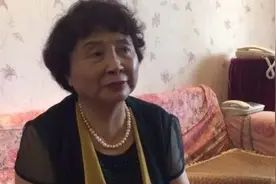 60岁失独母亲做试管，一意孤行生下一对双胞胎，今却懊悔不已图片