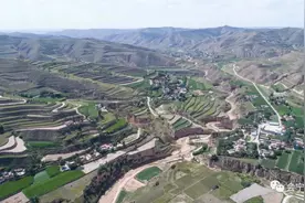 会宁山沟里通了自来水纪实图片