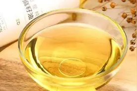 亚麻籽油价格多少钱一斤？亚麻籽油和胡麻油有什么区别？图片