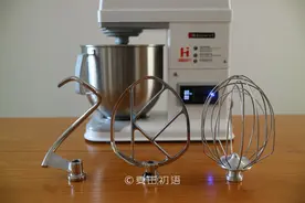 一篇很详细的厨师机使用教程，让你轻松学会揉面和打发图片