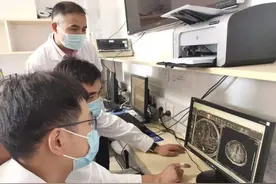 “口不择食”后果严重，小心寄生虫在你身体里安家图片