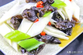 健康清淡，家常山药炒木耳，掌握正确方法清脆爽口不发黑图片