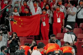 女乒夺冠，刘国梁单独感谢两人，她们才是战胜伊藤最有力的武器图片