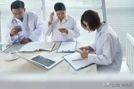 医院中高层无作为，该怎么办？图片