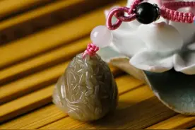 高考学子最适合佩戴的玉佩，家里有孩子的建议收藏图片