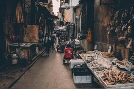 武汉最牛“钉子户群”，处于繁华市中心，规划20年未拆除图片