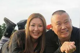 22年前，郭德纲和于谦各自的妻子，成了他们命中最硬的贵人图片
