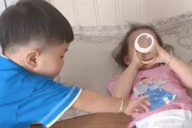 “强迫症”男孩日常护姐走红，实力证明原来“直男”是天生的图片