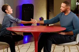 好莱坞巨星夫妻又开撕！男方爱上大20岁影后，还想杀亲爹？图片