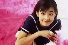 玉女范晓萱，转型后判若两人，纹身、割子宫，她的人生没人敢复制图片