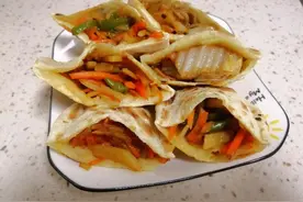 能夹菜的饼，味道棒极了。不发面10分钟搞定全家早餐，孩子超爱吃图片