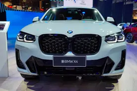 新款宝马X4即将上市，搭2.0T+8AT组合，预计45万元起售图片