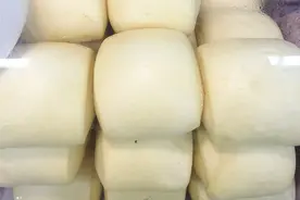 老面馒头和酵母馒头，哪一种更健康？酵母菌会损伤肠胃吗？图片