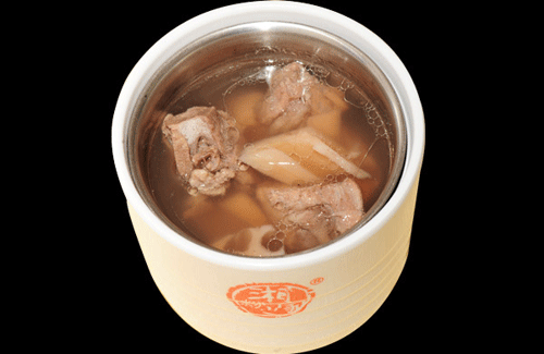 鲨鱼骨煲汤的做法大全 2026年鲨鱼骨煲汤的做法大全儿童