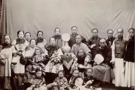 1949年实行一夫一妻，那漂亮小妾怎么处置？解决方案让人满意图片
