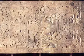 玛雅国王巴加尔大帝的棺材板上，真的雕刻了一艘宇宙飞船？图片