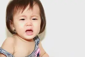 爱哭的孩子有奶吃——所以请学会示弱图片