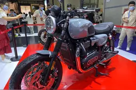 摩博会 | 高金公升级车型首次实车亮相，GK1200复古和GK1000巡航图片