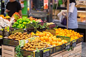 去超市，6种食物“打1折”也不买，质量没保证，老员工：从来不吃图片