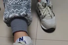 不服这4个方法不行，鞋臭问题轻松解决，再也不怕脱鞋时的尴尬了图片