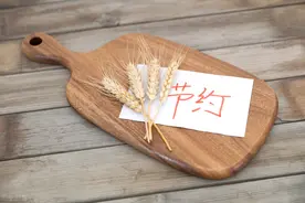 小康生活的标准是什么？及格还是掉队，努力吧队友图片