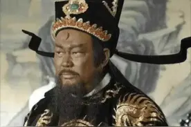 公孙策人称再世诸葛，包拯的得力助手，为何却被包拯推上虎头铡？图片