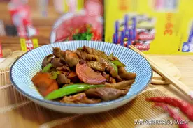 天冷了，做点猪肚吃，色泽红亮，脆嫩香甜，既解馋又贴秋膘图片