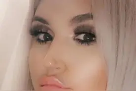 尴尬！英国一女生误用母亲账号网购成人玩具，还将经历分享到网上图片