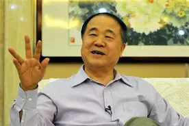 莫言，首个获得诺贝尔文学奖的中国人，为何课本从不选录他的文章图片