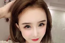 四位网红的真实姓名，黑暗大美普通，看到猫妹妹，网友：幸亏改了图片