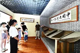 运河人家留住乡愁 通州漷县镇榆林庄村编辑村史书籍《大运河畔榆林庄》图片