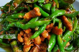 炒肉丝鲜嫩爽弹有技巧，学会这方法，在家也能炒出饭店里的味道图片