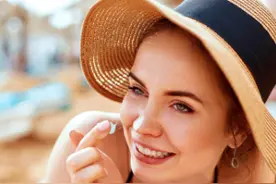 西瓜视频：美肤小知识，防晒霜到底要不要卸，看了这篇你就知道图片