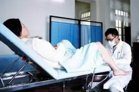 产妇内检时遇到男医生，不会觉得尴尬吗？男医生5字回复太精髓图片